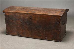 Barok standkiste af egetræ, 18 årh.