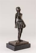 Balletpige i bronze 