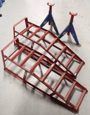 Pallbockar 1 par och ramper 1 par