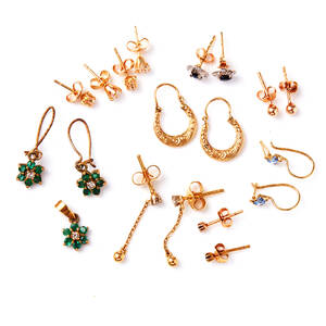 Örhängen hänge guld