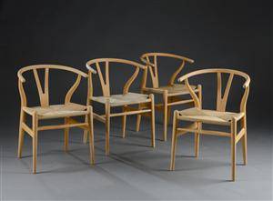 Hans J. Wegner. Fire Y- stole, bøg, model CH-24 4 