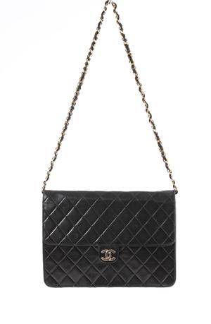 Chanel, vintage skuldertaske, sort quiltet læder