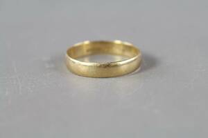 Ring i guld 18 k 