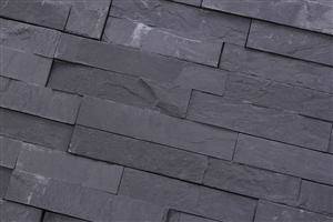 Grå stenvæg, ca. 14,85 kvm