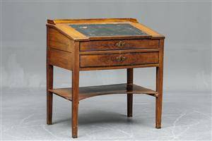 Skrivepult 1800-tallet