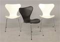 Arne Jacobsen, tre stole, model 3107, Syveren een med overtræk 3 