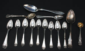 Mat samt kaffeskedar, silver, 14 delar, 1800-tal. 14