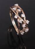 Ring 9 kt. guld, diamanter