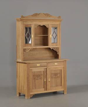 Buffét af egetræ, ca. 1900-1910