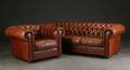 Tre-pers. sofa samt lænestol, chesterfield stil 2