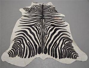 Zebraskind. Ca. 200 x 175 cm.