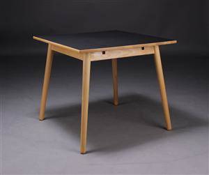 Poul M. Volther. Spisebord, sort linoleum