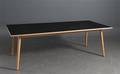Poul M. Volther. Spisebord model C35C