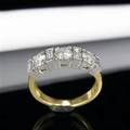 Ring aus Gold mit Diamanten, ca. 1.25 ct.