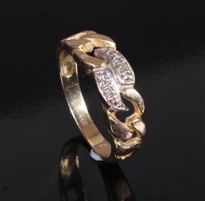 Ring, 14 kt guld, diamanter