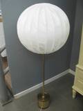 Golvlampa