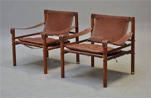 Arne Norell. Par safaristole af palisander, model Scirocco. 2