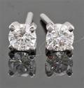 Earrings in 14k set with brillant cut diamonds 0.46 ct 