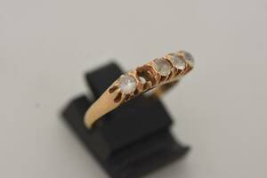 Guldring 18K ca 4gr