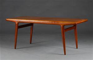 Sofabord af teaktræ