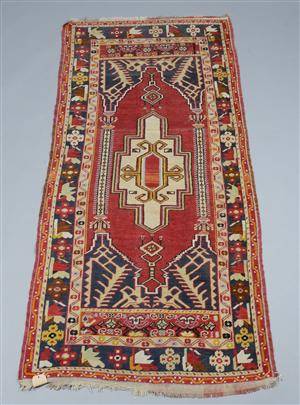 Anatolsk tæppe, 227 x 114 cm.