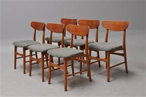 Dansk møbelproducent. Et sæt på seks stole af teak og eg 6