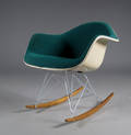 Charles Eames. Gyngestol model Rocker