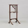 Cake stand