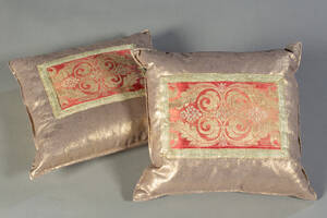 Zwei Kissen 2