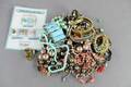 Diverse smycken och armbandsur 