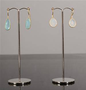 Örhängen med kalsedoner i 925 sterlingsilver