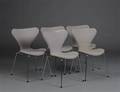Arne Jacobsen sæt på fem Syveren stole model 3107. 5.
