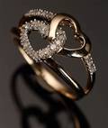 Ring af 9 kt, med 0.25 ct. diamanter. 