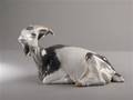 Royal Copenhagen. Figur i form af gedebuk, nr. 466, 1 sort.