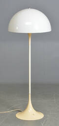 Stander-  gulvlampe, Louis Poulsen, Panthella af Verner Panton