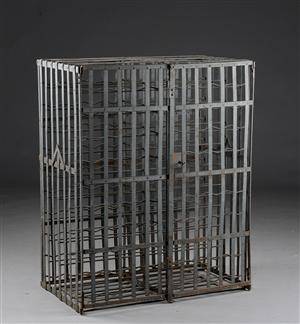 Fransk vinreol af jern.