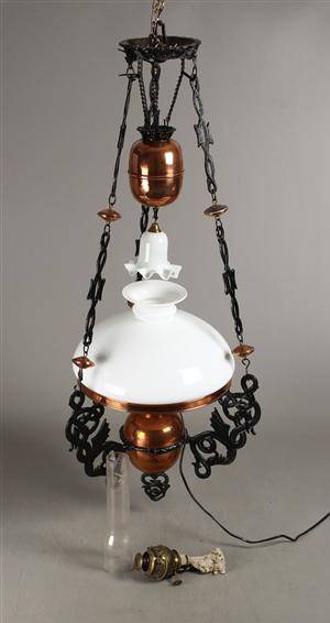 Lofthængt olielampe pendel, kobber og opalglas, 1900-tallet