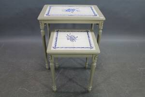 Satsbord i gustaviansk stil med kakelplattor 2 delar