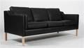 Stouby Design. Tre-pers. sofa, model Eva, sort læder 