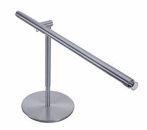 Brazo bordlampe af børstet aluminium.