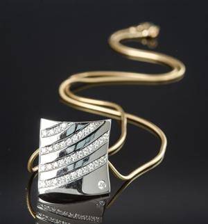 Collier in Gold mit Diamanten - ca. 0.50 ct.