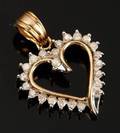 Vedhæng af 9 kt guld, 0.30 ct diamanter 