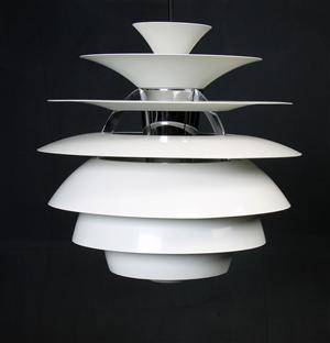 Poul Henningsen for Louis Poulsen, Kuglelamel  Snowball pendel