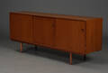 Dansk møbelproducent. Lav skænk, teaktræ, 1960erne