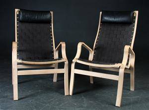 Par lænestole med flettede gjorde. 2