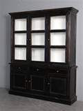 Stort vitrineskab, sort antikbemaling todelt