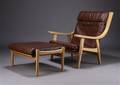 H. J. Wegner, højrygget lænestol samt skammel, model GE-530 2