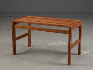 Trip Trap. Bænk af teaktræ