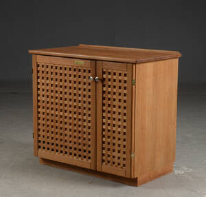 Trip Trap. Minibar af teak