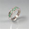 Ring in Silber mit Smaragden und Topasen